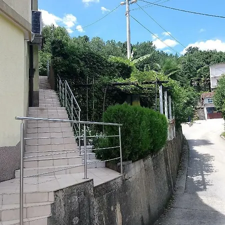 Bonavista Apartment